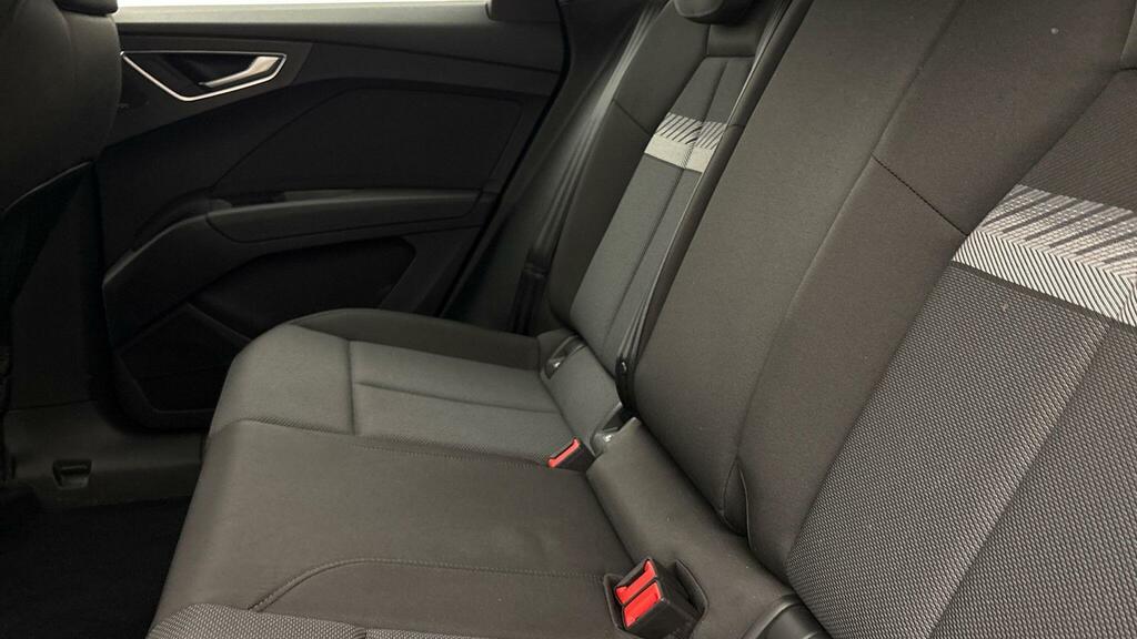 Audi Q4 E Tron Q4 Sportback Sport 40 E-tron 150,00 Kw Blue #6