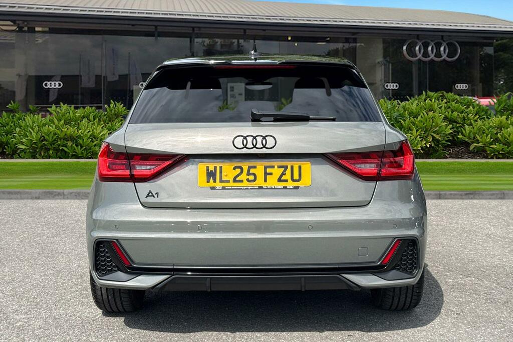 Audi A1 Black Edition 30 Tfsi 116 Ps S Tronic Grey #4