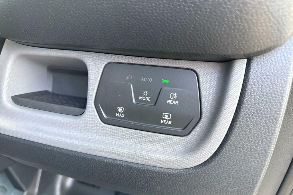 Volkswagen ID.Buzz 250Kw Gtx Pro 79Kwh 4Motion Red #27