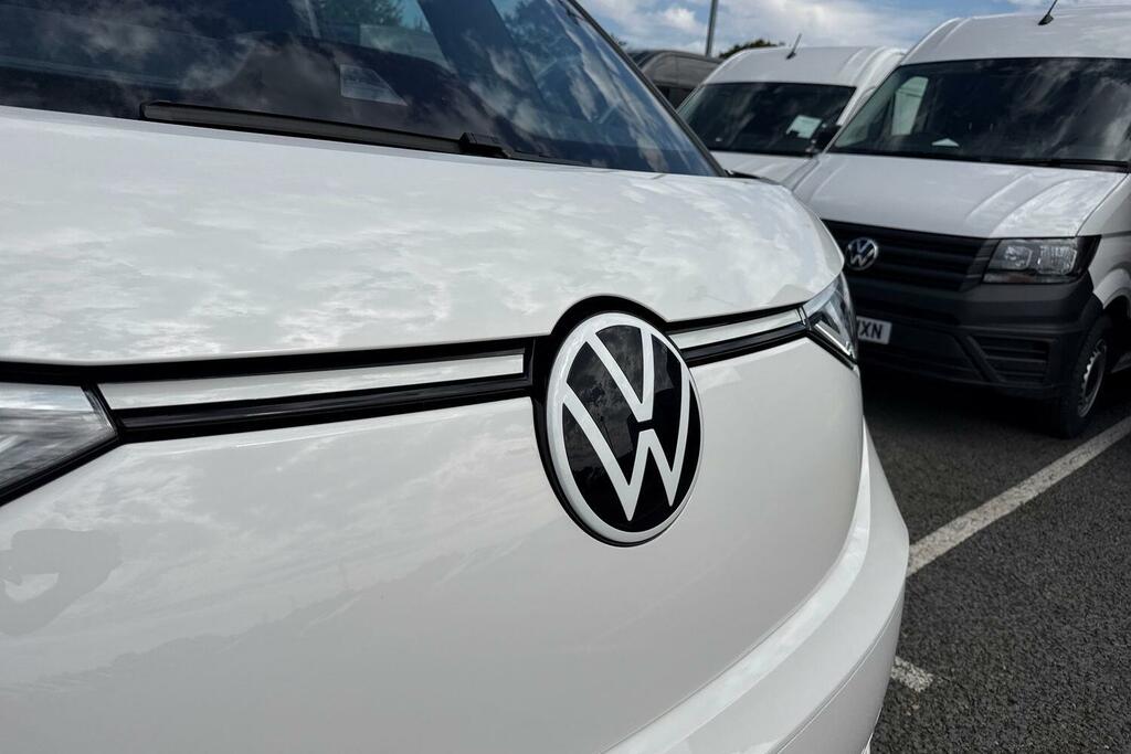 Volkswagen ID.Buzz 250Kw Gtx Pro 79Kwh 4Motion Red #24