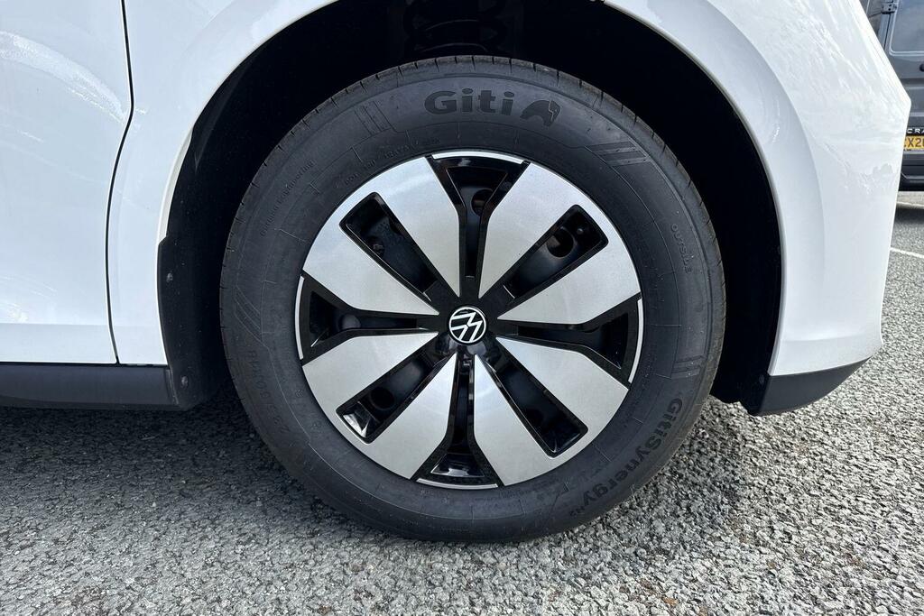 Volkswagen ID.Buzz 250Kw Gtx Pro 79Kwh 4Motion Red #23