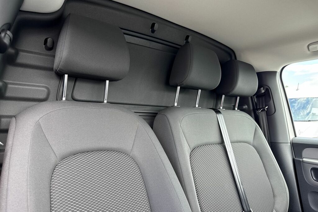 Volkswagen ID.Buzz Pro 79Kwh Gtx Mpv 4Motion Swb, Black #23