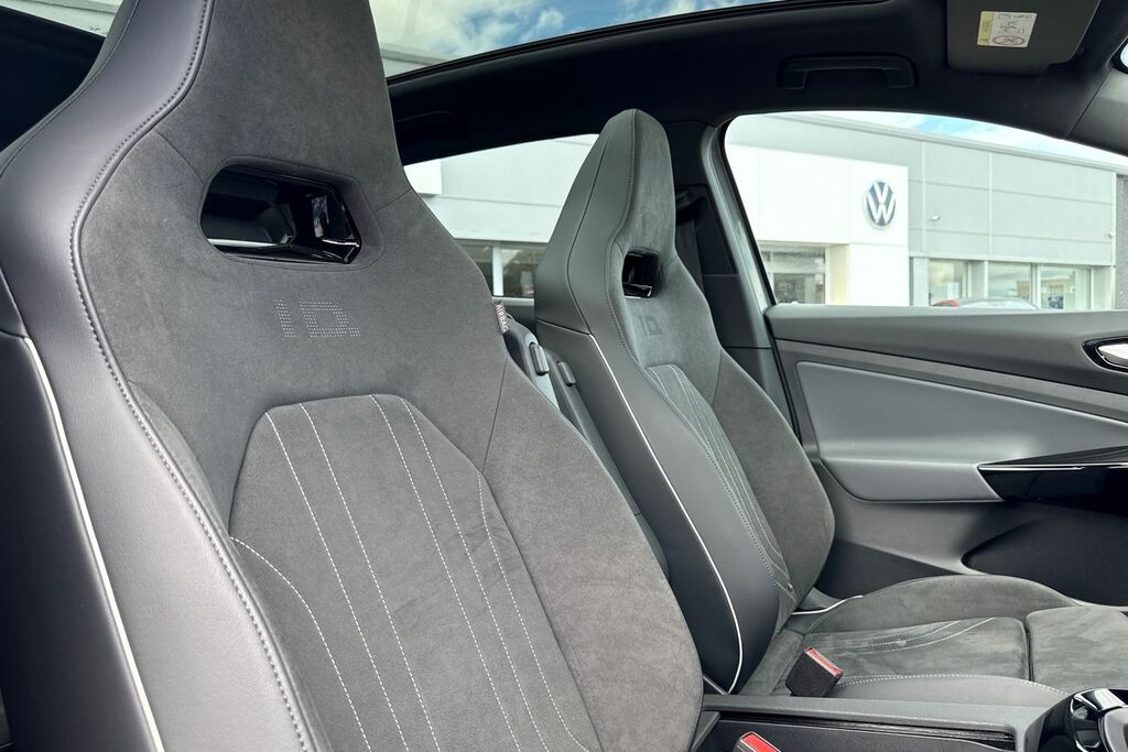 Volkswagen ID.4 210Kw Match Pro 77Kwh Black #20