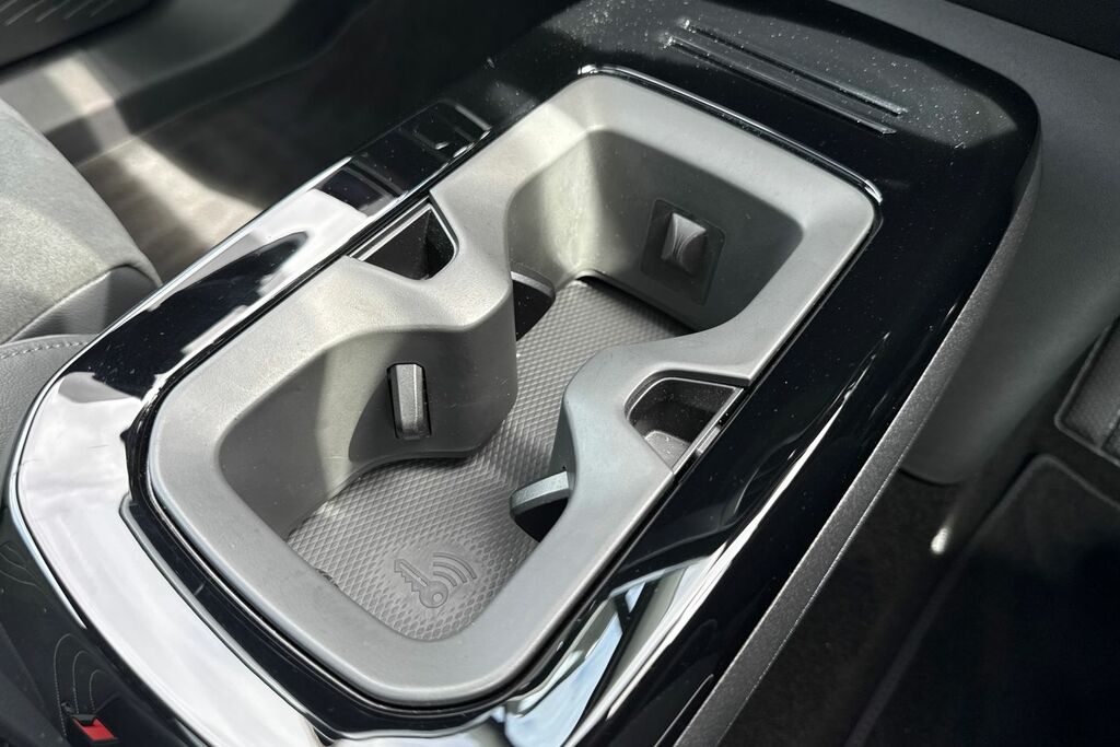 Volkswagen ID.4 210Kw Match Pro 77Kwh Black #42