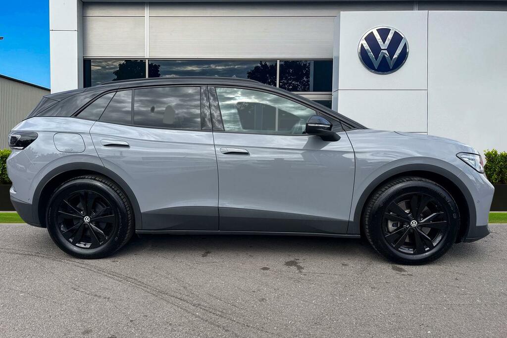 Volkswagen ID.4 210Kw Black Edition Pro 77Kwh Panoramic Grey #3