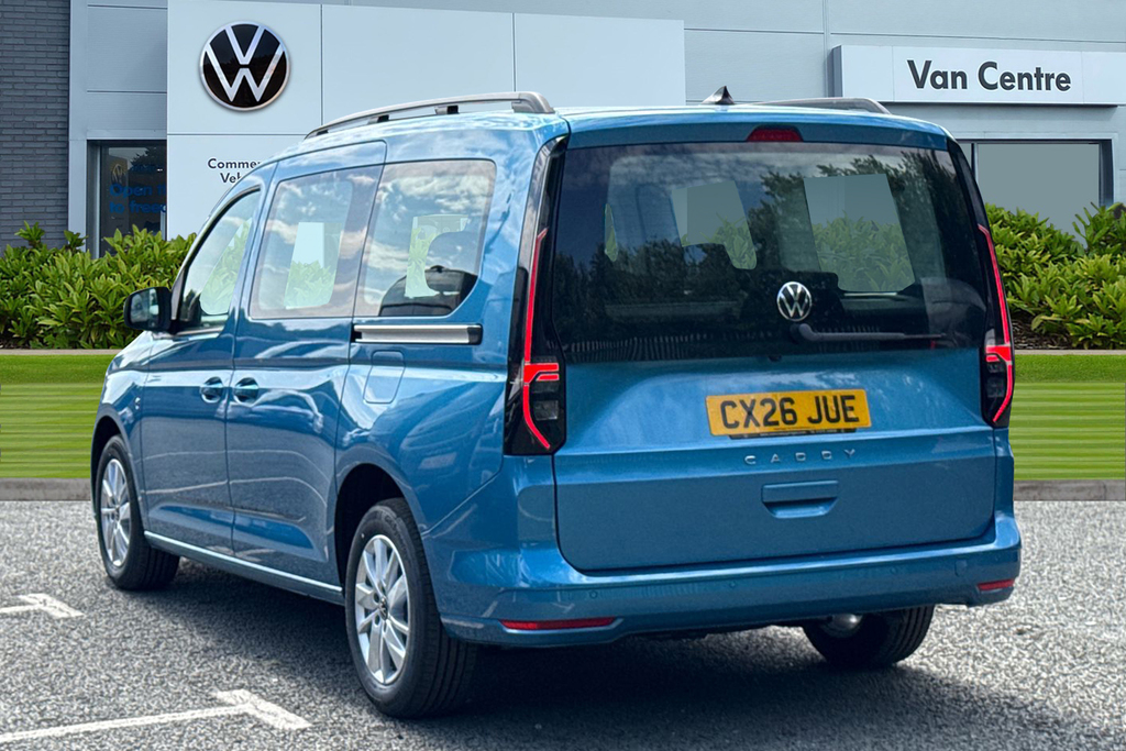Volkswagen Caddy Maxi Life 2.0 Tdi Life Mpv Dsg Euro 6 Ss 122 Blue #2