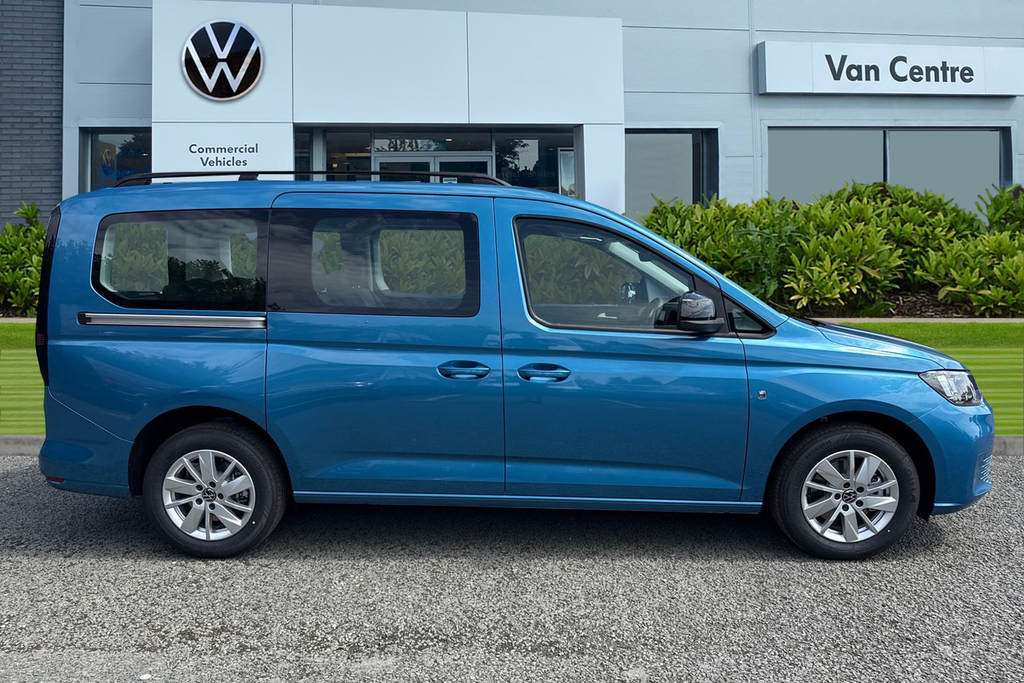 Volkswagen Caddy Maxi Life 2.0 Tdi Life Mpv Dsg Euro 6 Ss 122 Blue #3