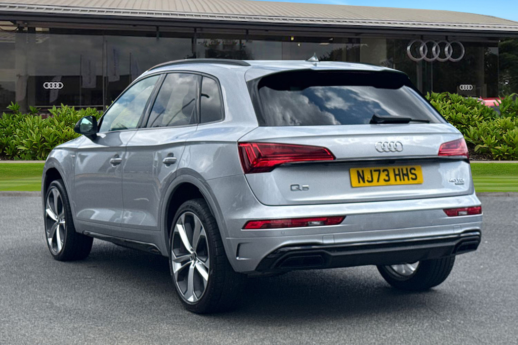 Audi Q5 Edition 1 40 Tdi Quattro 204 Ps S Tronic Silver #2