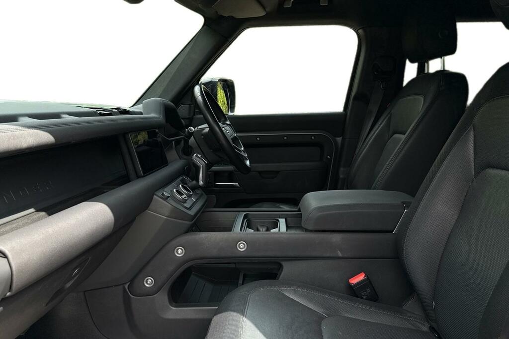 Land Rover Defender 110 3.0 D250 X-dynamic Se Grey #3