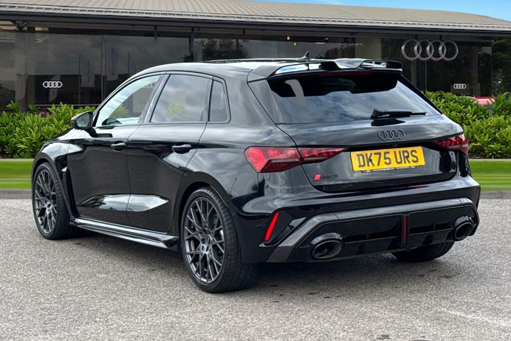 Audi RS3 Rs 3 Sportback Carbon Black 400 Ps S Tronic Black #2