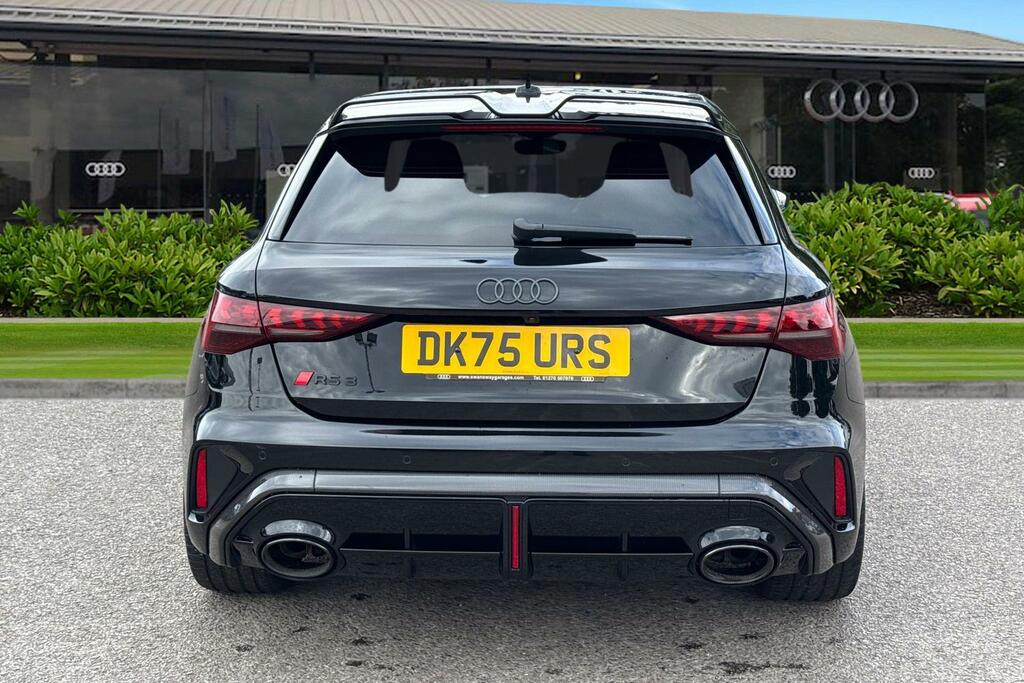 Audi RS3 Rs 3 Sportback Carbon Black 400 Ps S Tronic Black #4