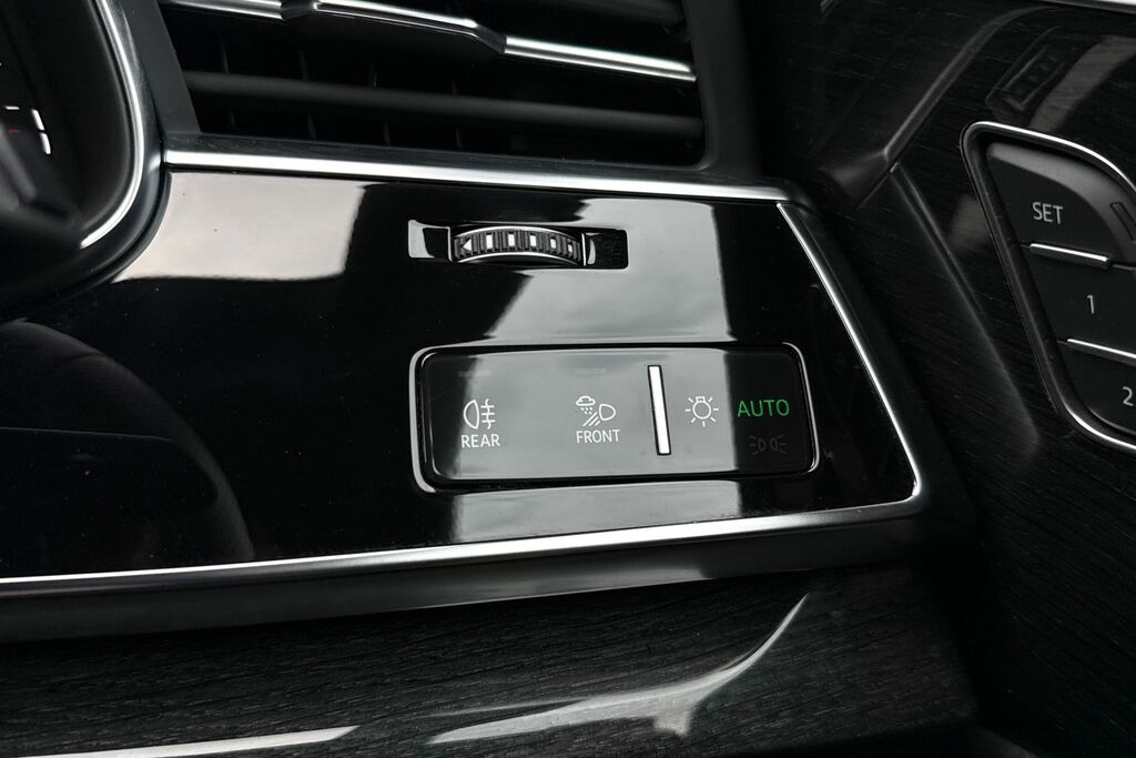 Audi SQ8 4.0 Tfsi V8 Black Edition Suv Tiptronic Grey #43