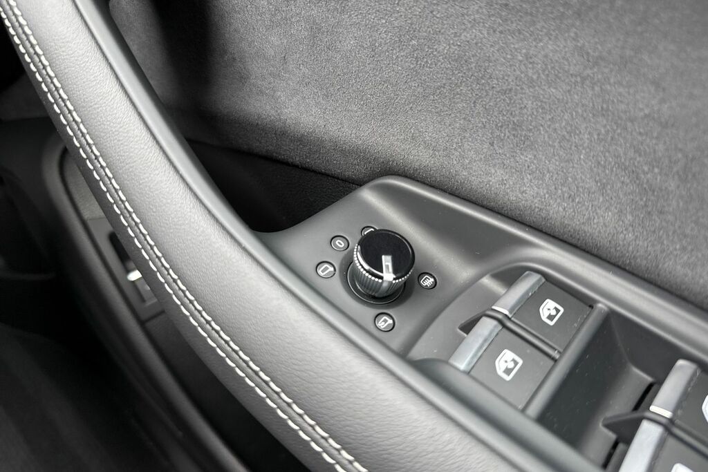Audi SQ8 4.0 Tfsi V8 Black Edition Suv Tiptronic Grey #41
