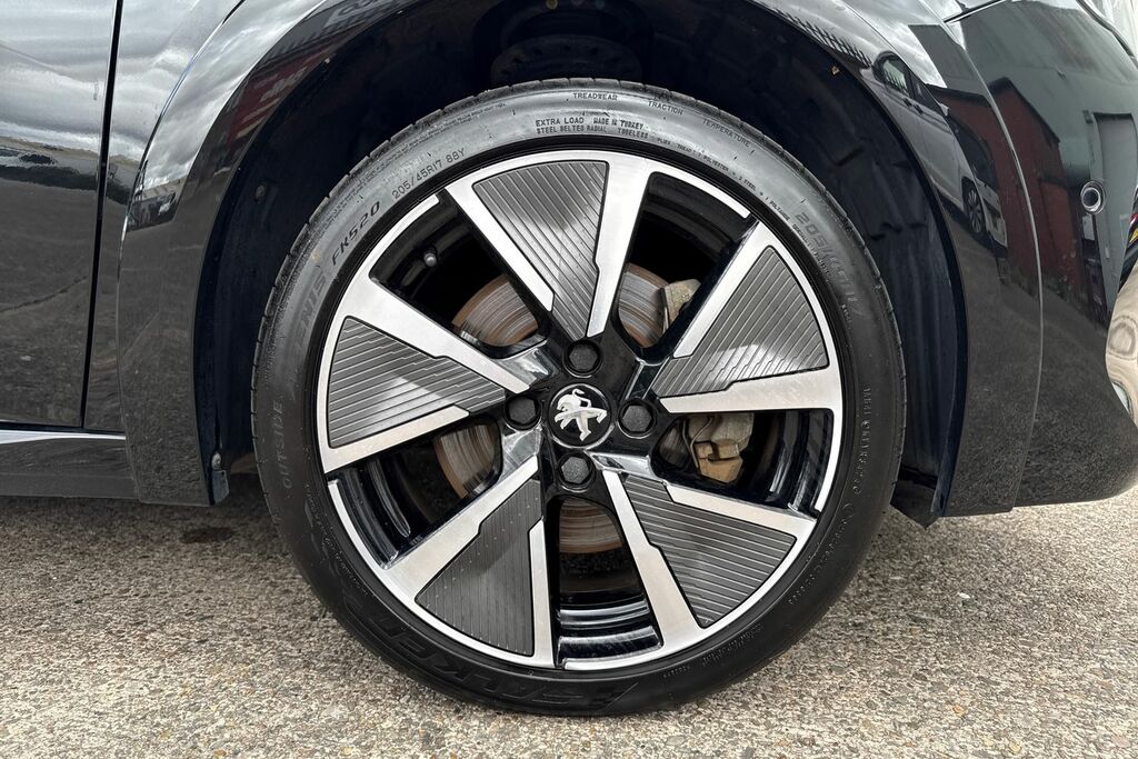 Peugeot e-208 50Kwh Gt Premium Hatchback 136 Black #6