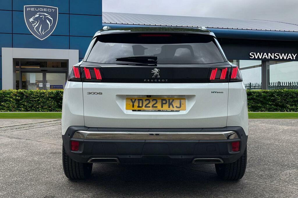Peugeot 3008 1.6 13.2Kwh Gt E-eat Euro 6 Ss White #4