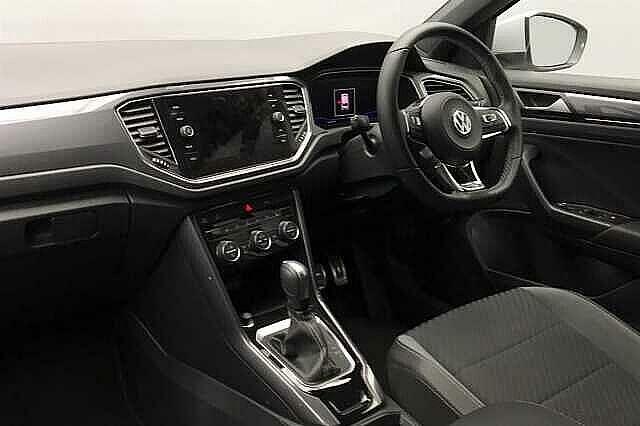 Volkswagen T-Roc 2.0 Tdi R-line Dsg Silver #2