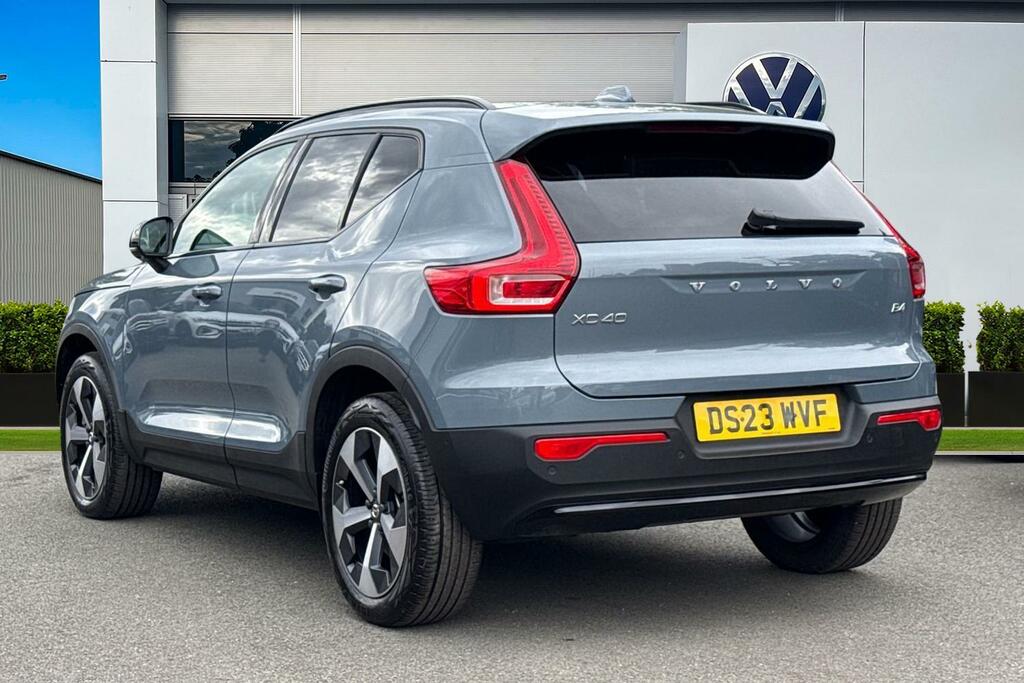 Volvo XC40 2.0 B4 Mhev Ultimate Dct Euro 6 Ss Grey #2