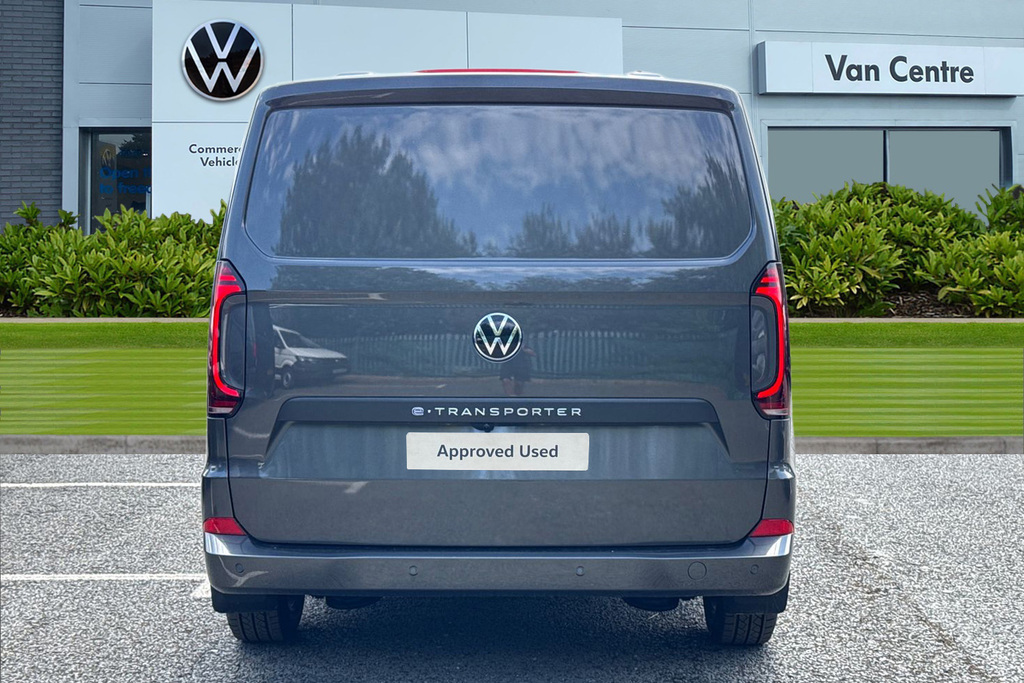 Volkswagen E-Transporter T32 65Kwh Commerce Pro Panel Van  #4