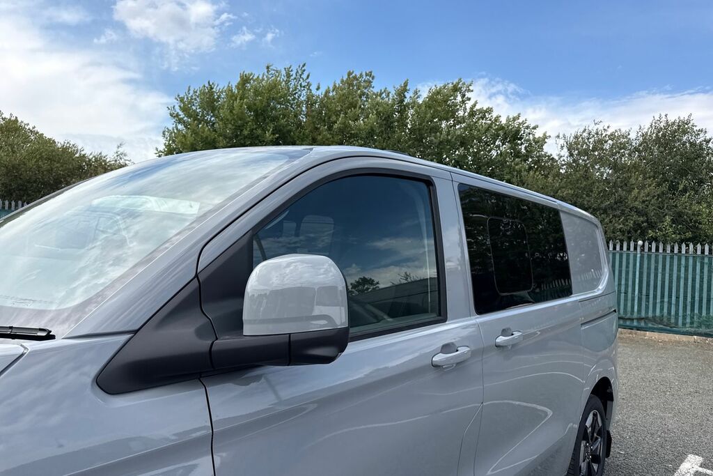 Volkswagen Transporter Combi Van 2.0 Tdi T32 Commerce Pro Kombi Swb #25
