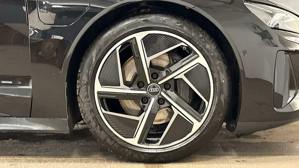 Audi E Tron GT Gt Vorsprung Quattro 350,00 Kw Black #5