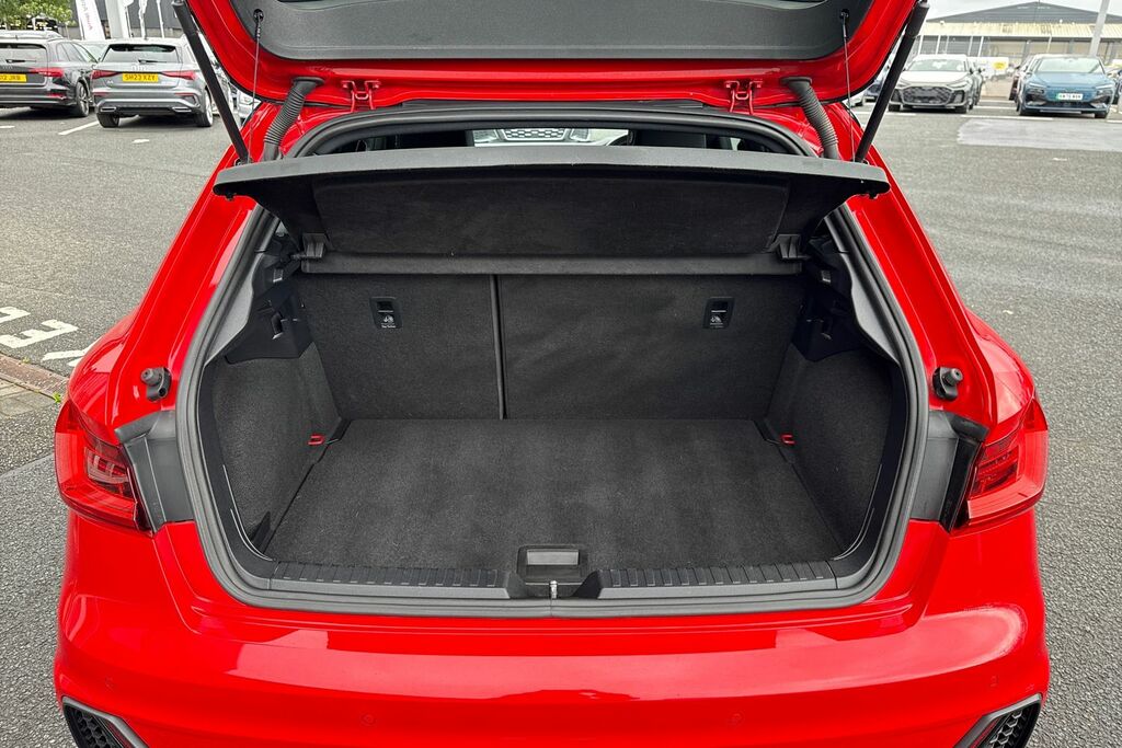 Audi A1 Black Edition 25 Tfsi 95 Ps 5-Speed Red #6