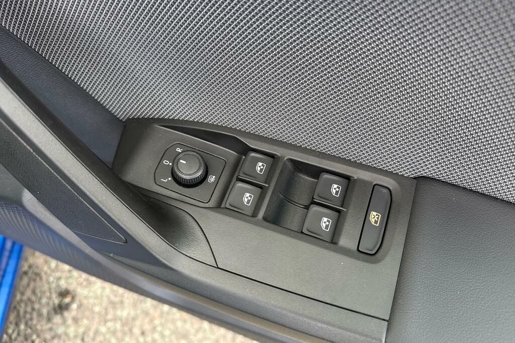 Seat Leon 1.5 Etsi 150Ps Fr Dsg Estate 5-Door Blue #17
