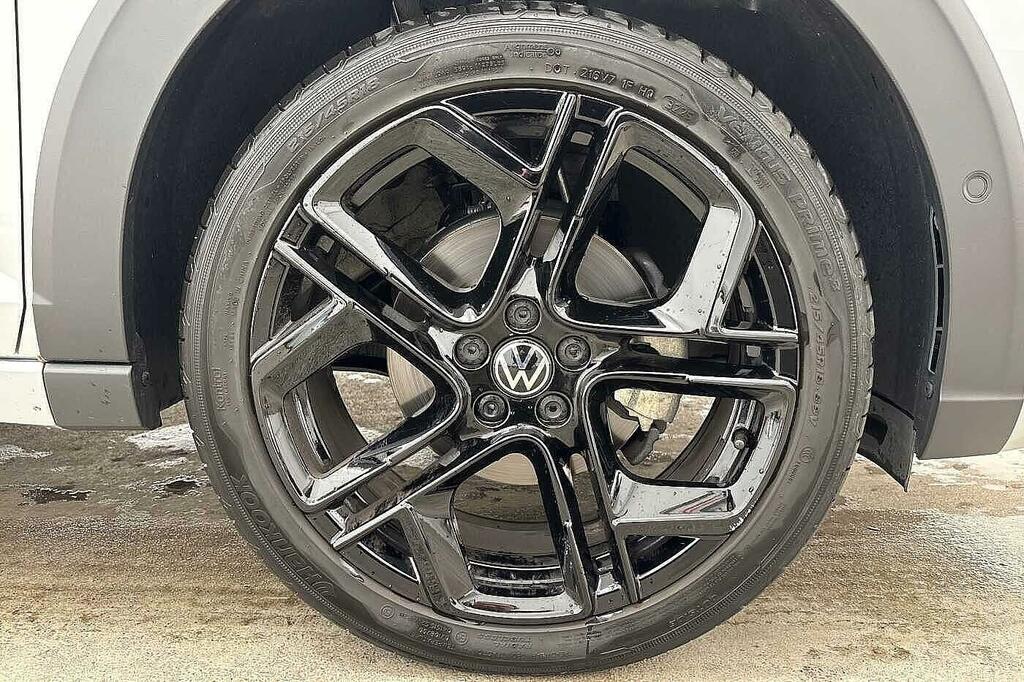 Volkswagen Taigo 1.0 Tsi 115 Black Edition Dsg Silver #5