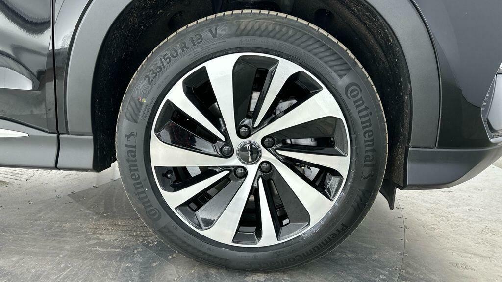 Byd Seal U 1.5 Dm-i Comfort Black #4