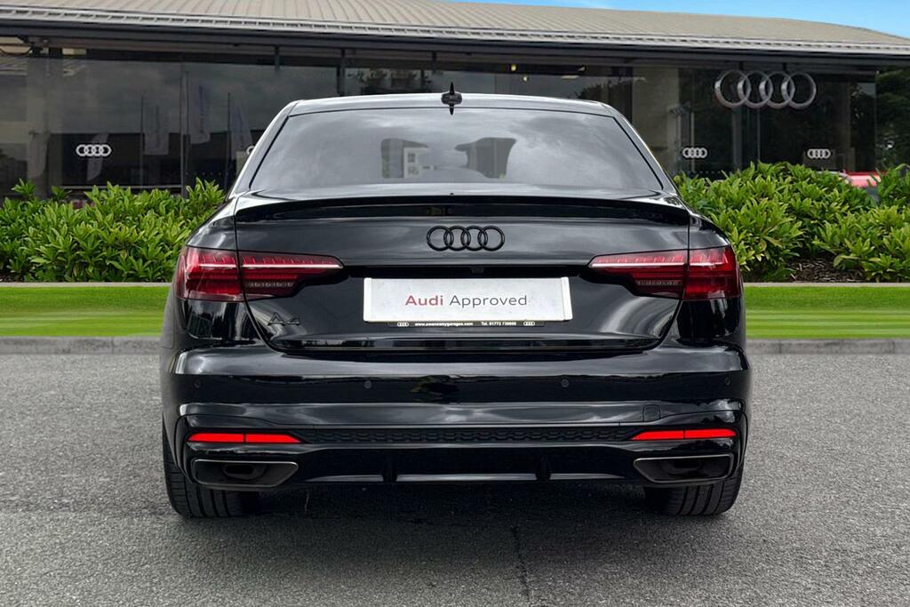 Audi A4 Black Edition 40 Tfsi 204 Ps S Tronic Black #4