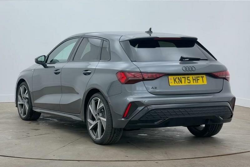Audi A3 35 Tfsi Black Edition S Tronic Grey #3