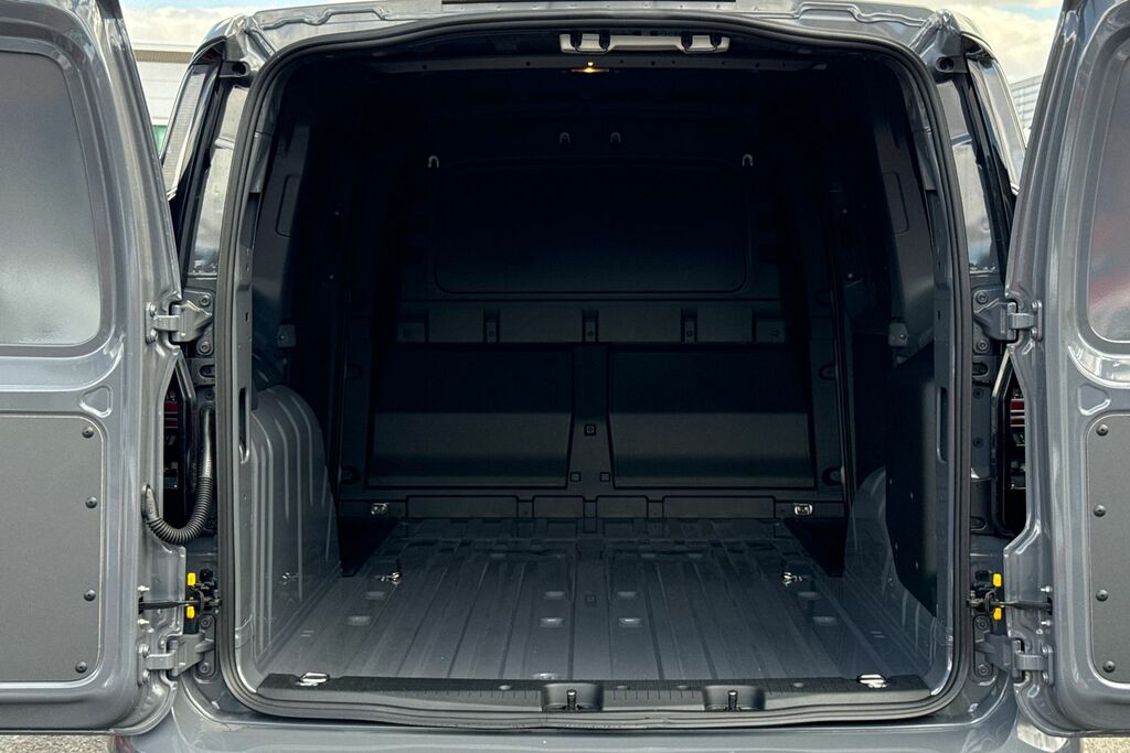 Volkswagen Caddy 1.5 Ehybrid 150Ps Hybrid Commerce Pro Van Dsg Grey #6