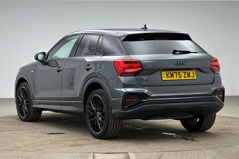 Audi Q2 35 Tfsi Black Edition S Tronic Grey #3