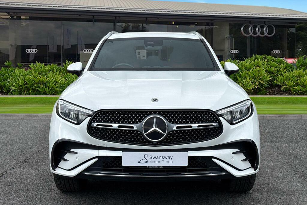 Mercedes-Benz GLC Class Glc 300E 4Matic Amg Line 9G-tronic White #5