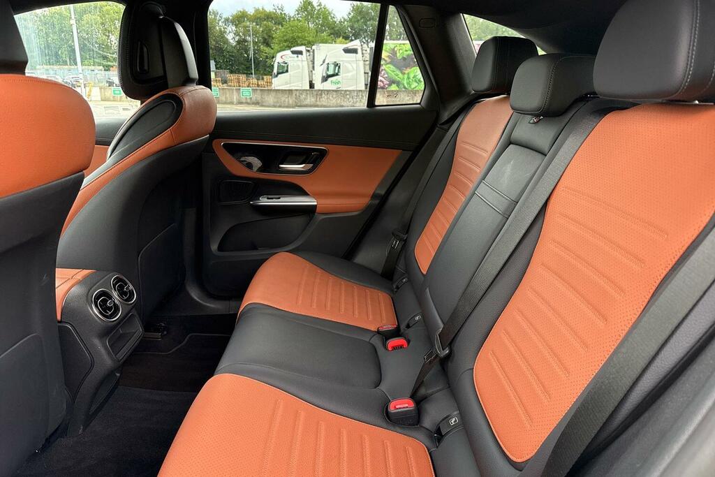 Mercedes-Benz GLC Class Glc 300E 4Matic Urban Edition 9G-tronic Black #13
