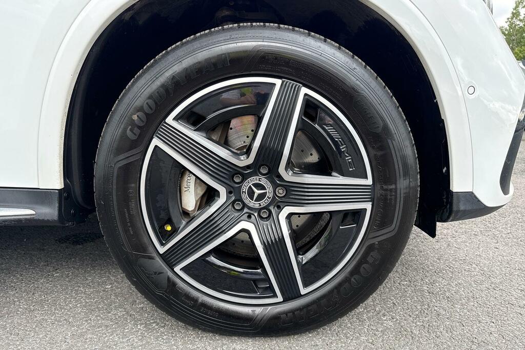 Mercedes-Benz GLC Class Glc 300E 4Matic Amg Line 9G-tronic White #6