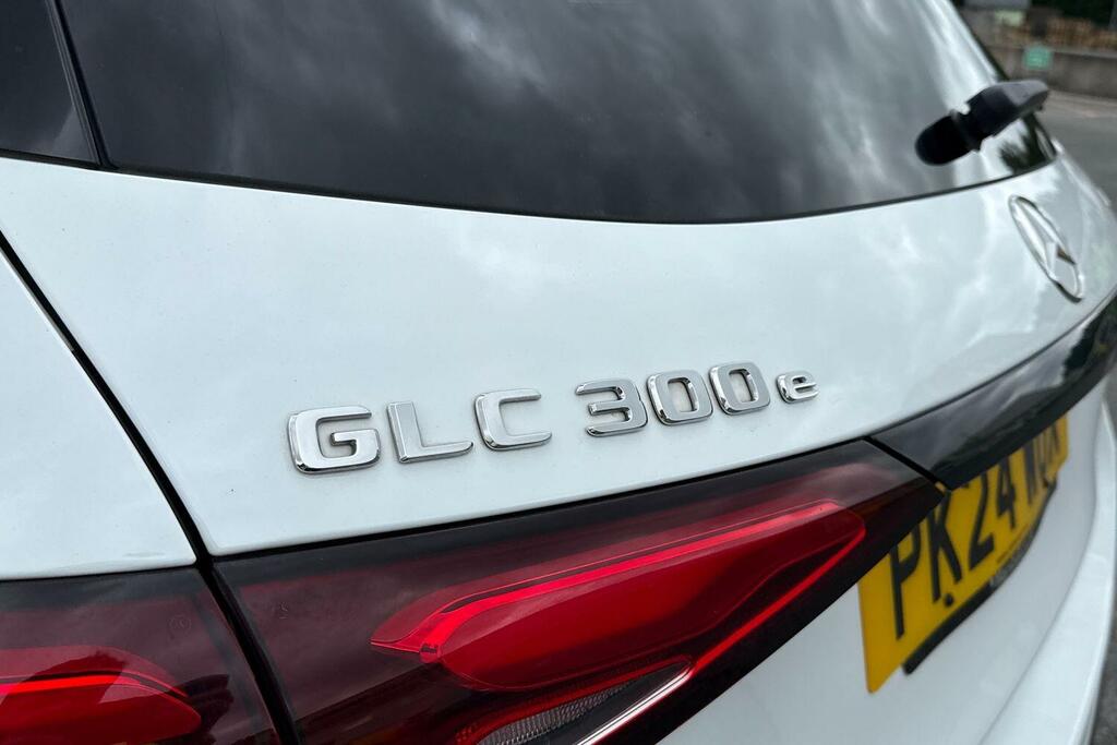 Mercedes-Benz GLC Class Glc 300E 4Matic Urban Edition 9G-tronic Black #33