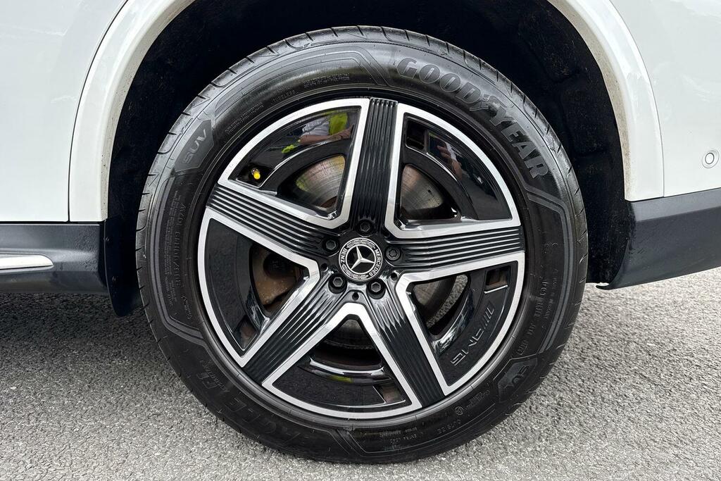 Mercedes-Benz GLC Class Glc 300E 4Matic Urban Edition 9G-tronic Black #22