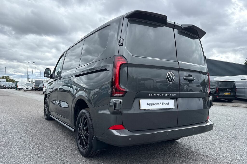 Volkswagen Transporter 2.0 Tdi 170 Commerce Pro Kombi Van Black #7