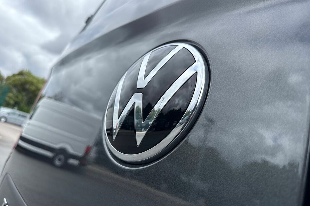 Volkswagen Transporter 2.0 Tdi 170 Commerce Pro Kombi Van Black #30
