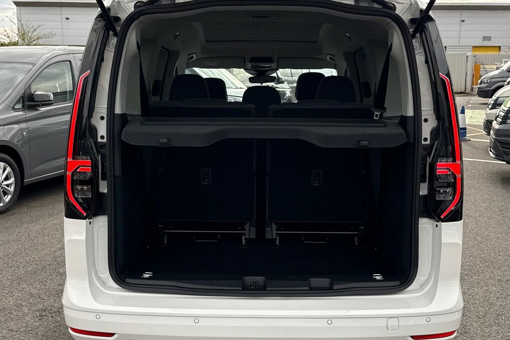 Volkswagen Caddy Maxi 2.0 Tdi 122Ps Style Edition Maxi 7 Seat Dsg 2026-D White #6