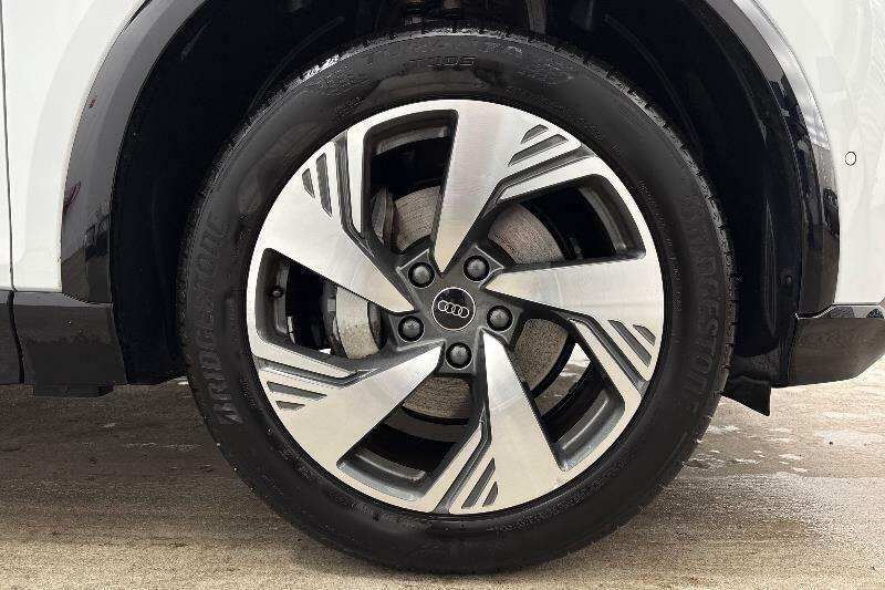 Audi Q6 E-Tron 185Kw 83Kwh S Line White #5