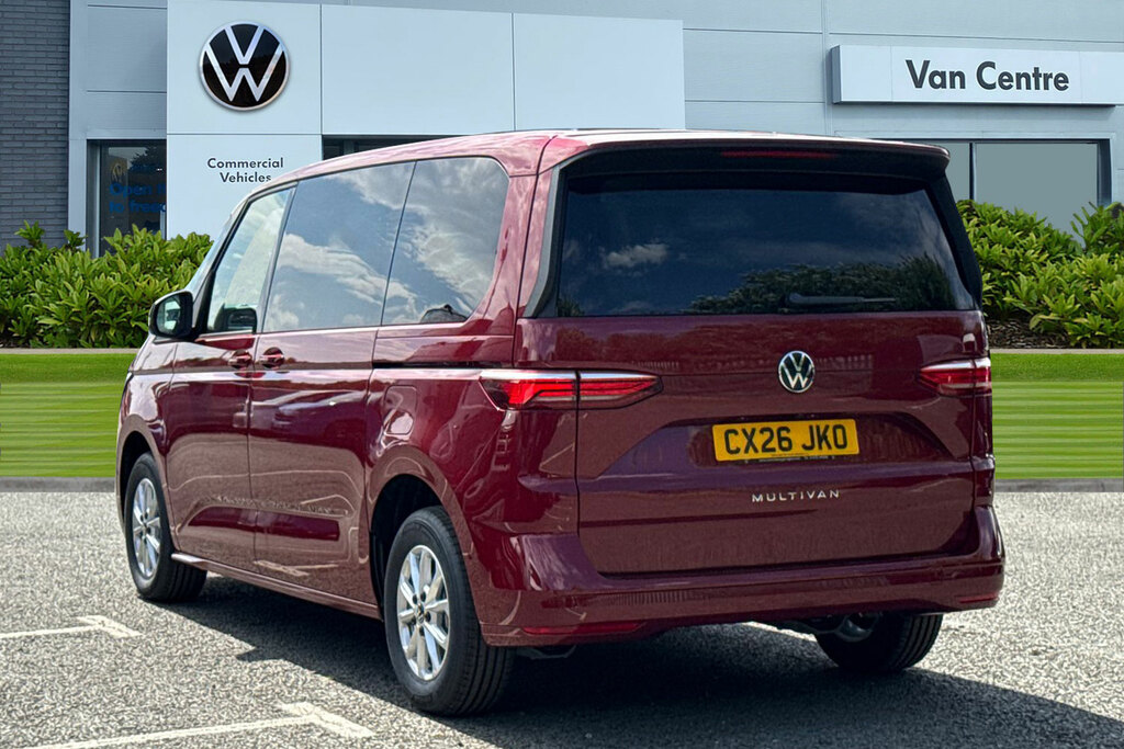 Volkswagen Multivan 2.0 Tdi Life Mpv Dsg Euro 6 Ss 150  #2
