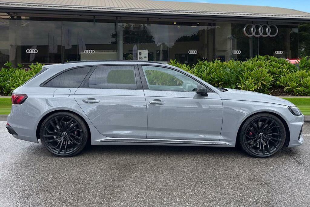 Audi RS4 Avant Rs 4 Avant Carbon Black 450 Ps Tiptronic Grey #3