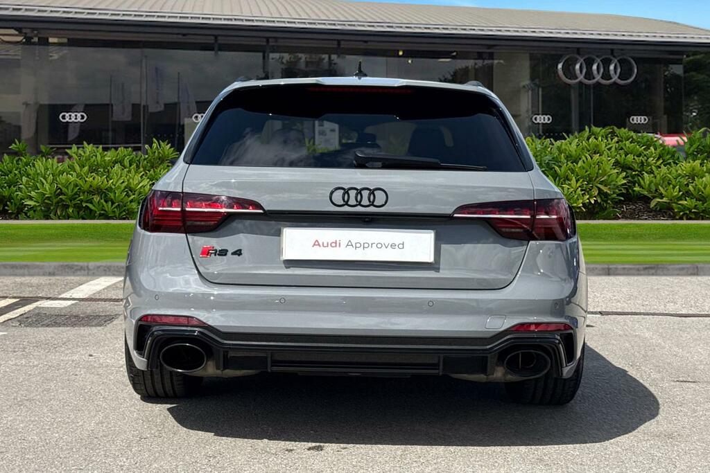 Audi RS4 Avant Rs 4 Avant Carbon Black 450 Ps Tiptronic Grey #4