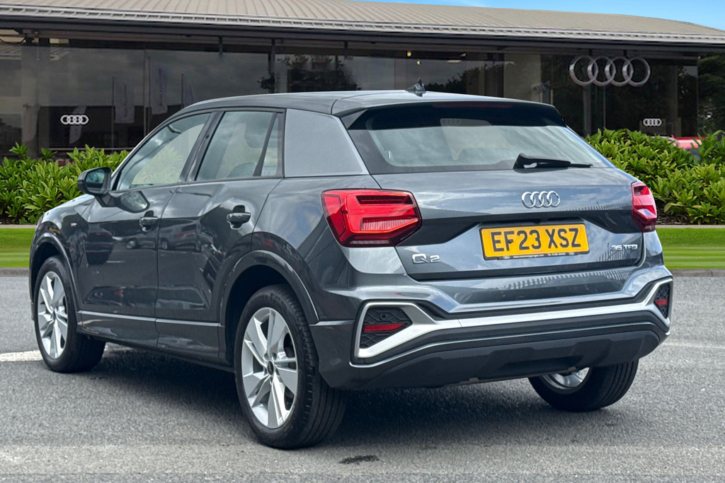 Audi Q2 S Line 35 Tfsi 150 Ps S Tronic Grey #2