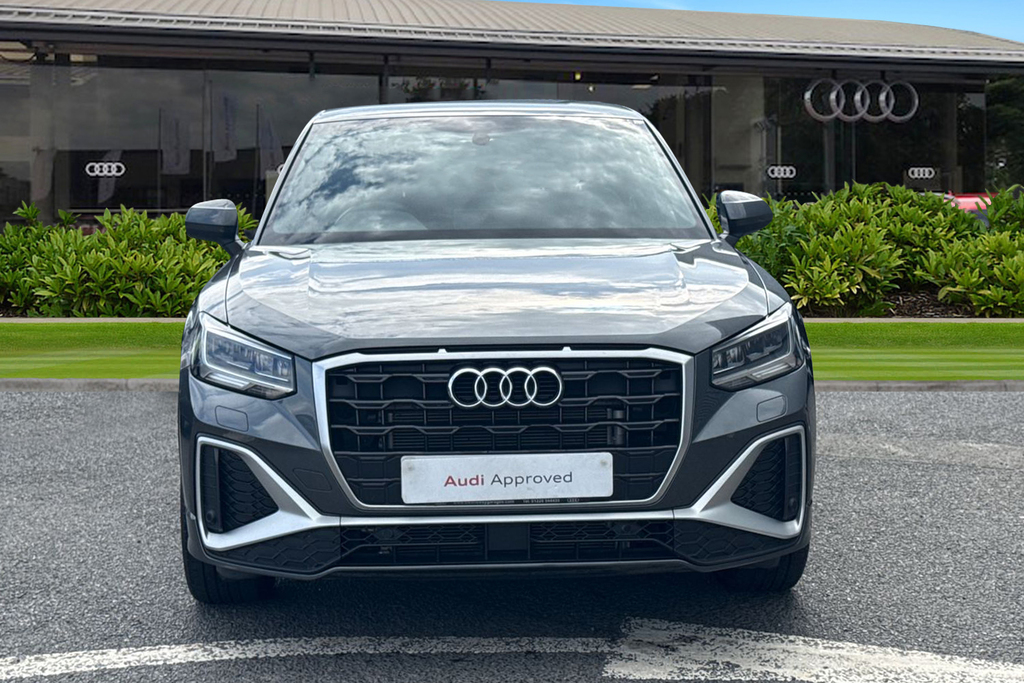 Audi Q2 S Line 35 Tfsi 150 Ps S Tronic Grey #5