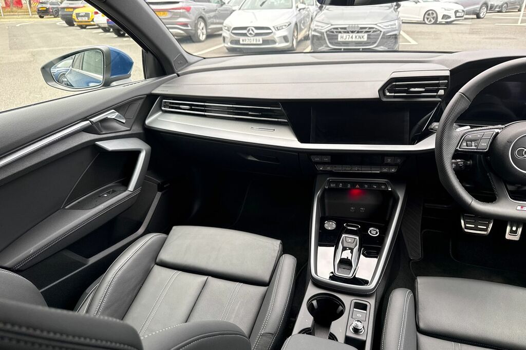 Audi A3 Audi A3 Sportback Sport 30 Tfsi 116 Ps S Tronic Blue #19