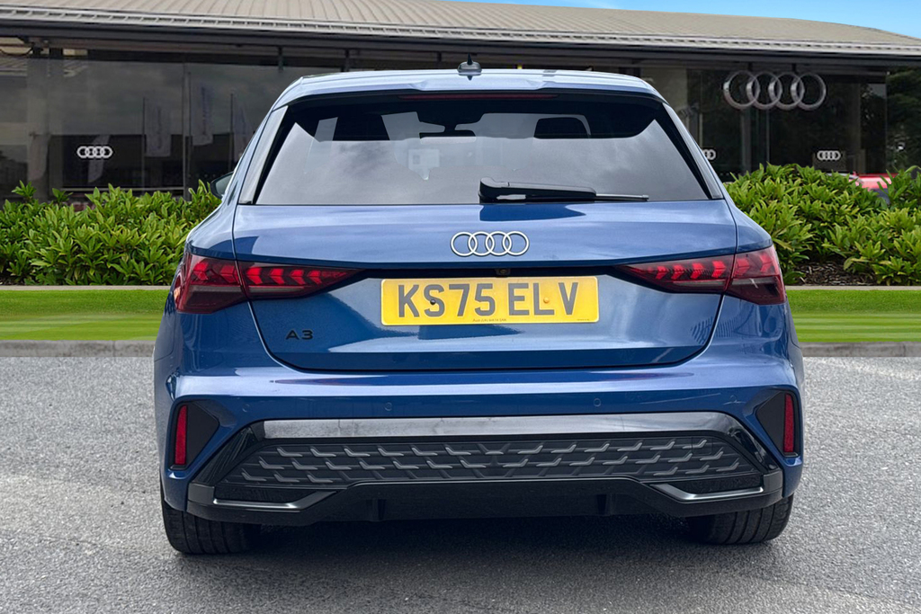 Audi A3 S Line Tdi 150 Ps S Tronic Blue #4