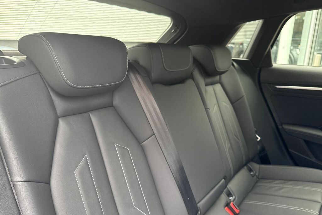 Audi A3 Audi A3 Sportback Sport 30 Tfsi 116 Ps S Tronic Blue #18