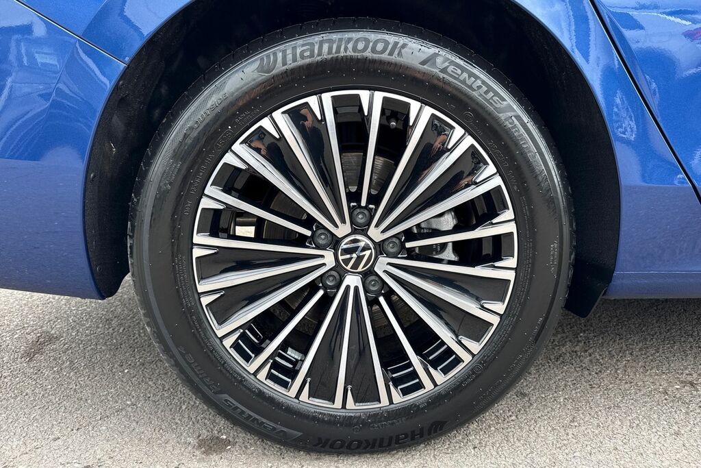 Volkswagen Passat 1.5 Etsi R-line Dsg 5 000 Miles #23